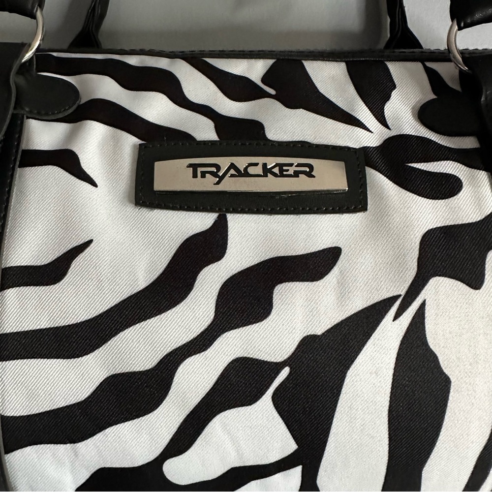 TRACKER Zebra Print Carry On / Overnight Bag - black & white GUC - Picture 2 of 13